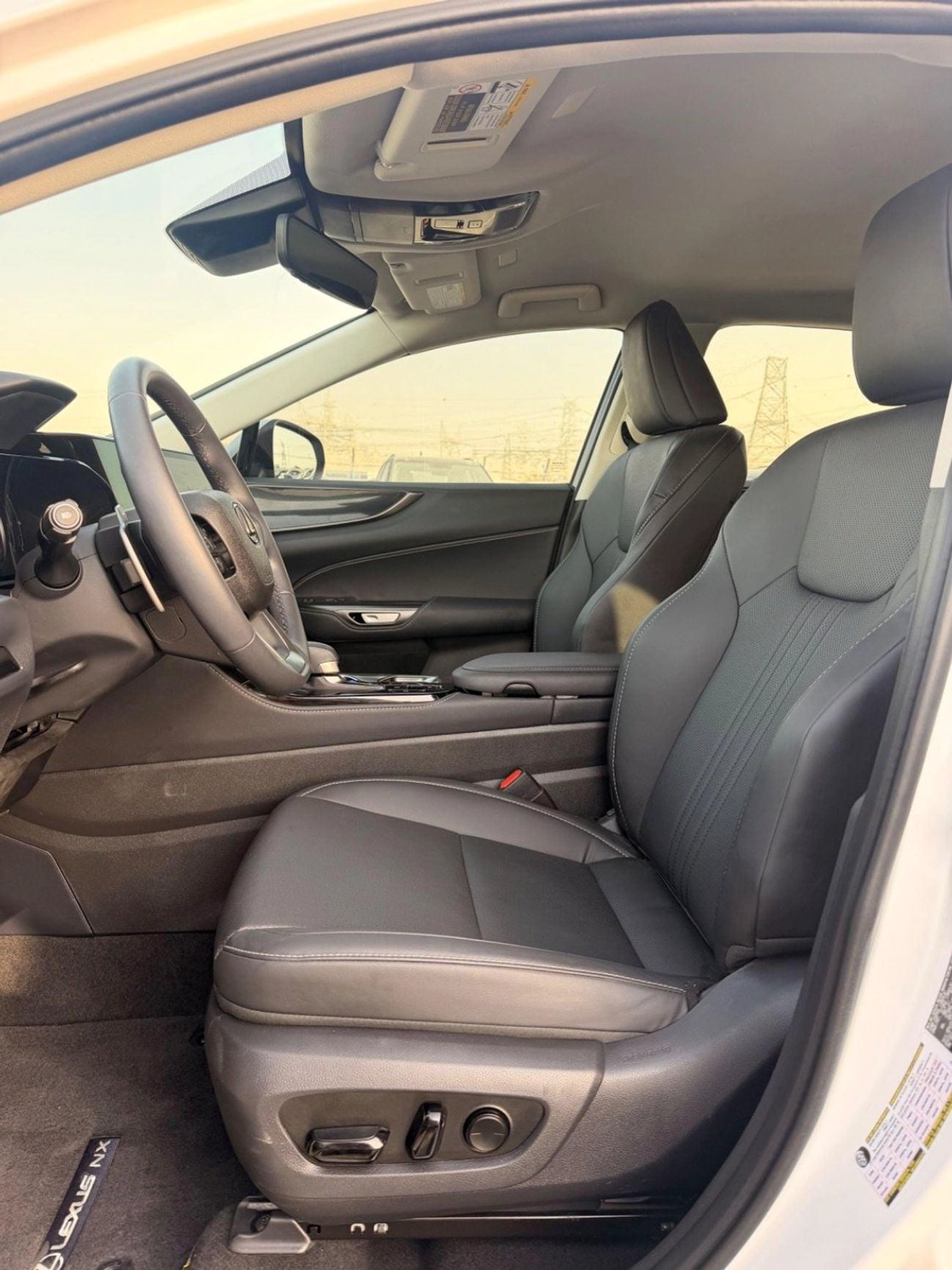Lexus NX250 PREMIUM (NON GCC) 2025 model Lexus NX250-7-7