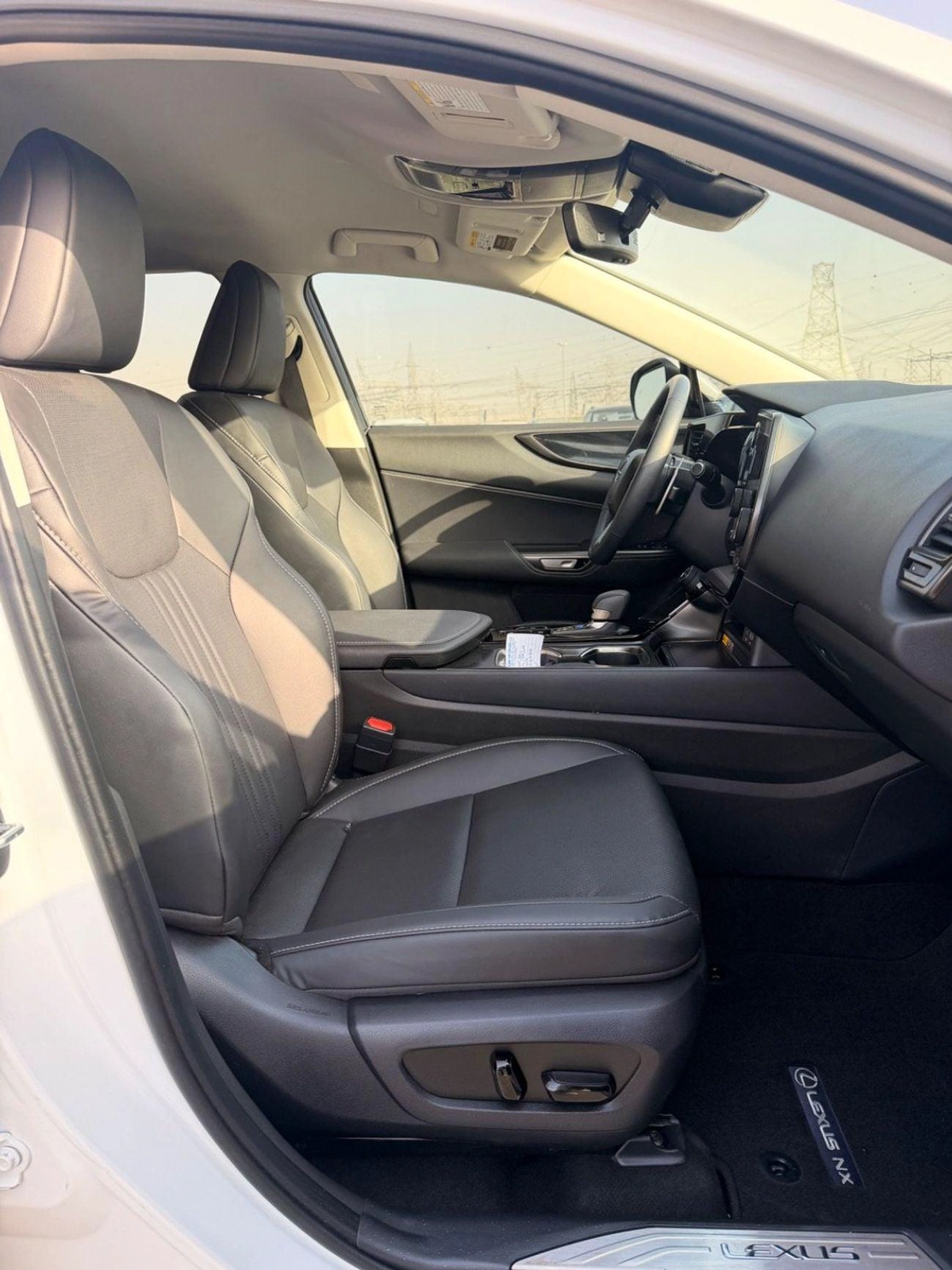 Lexus NX250 PREMIUM (NON GCC) 2025 model Lexus NX250-10-10