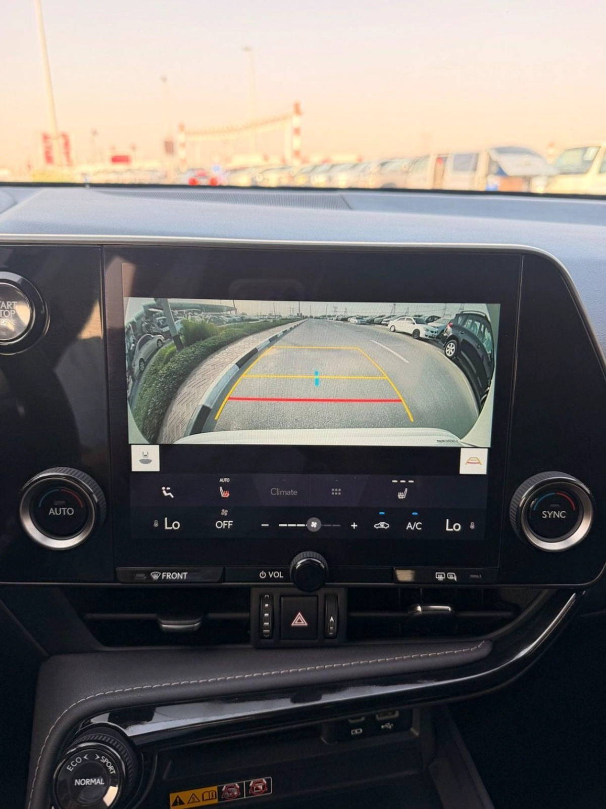 Lexus NX250 PREMIUM (NON GCC) 2025 model Lexus NX250-12-12