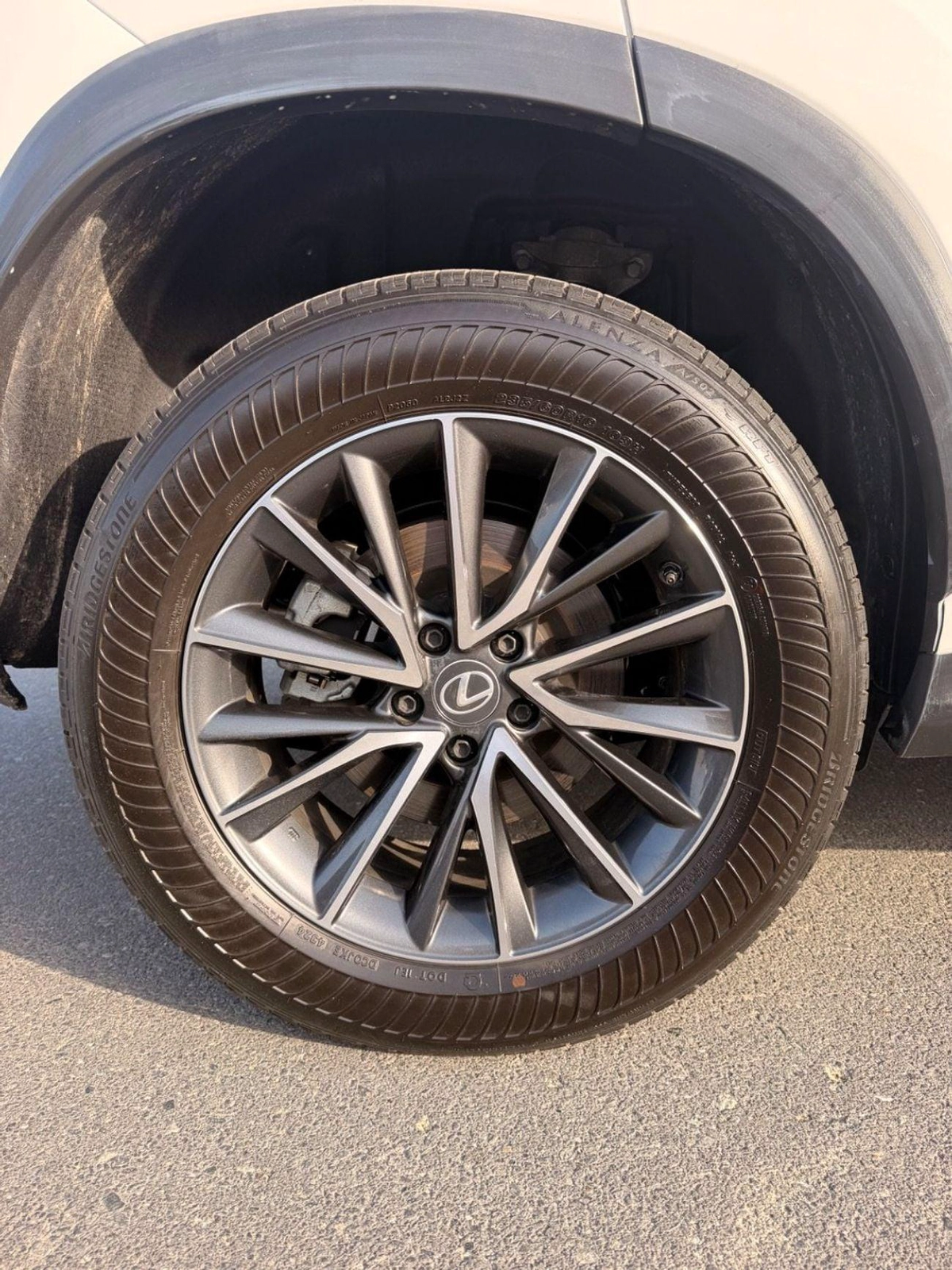 Lexus NX250 PREMIUM (NON GCC) 2025 model Lexus NX250-18-18