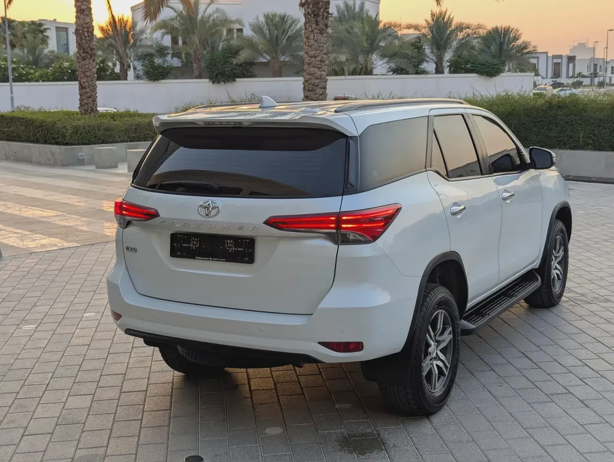 Toyota Fortuner 2023 4X4 V4 2.7L Excellent Condition