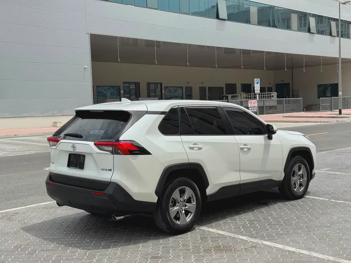 Toyota RAV4 2023 EXR 2.5L Original Paint Accident Free-3-3