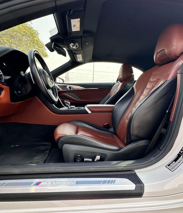 BMW M850i xDrive 4.4L | Convertible | Full Option | Luxury V8 Performance