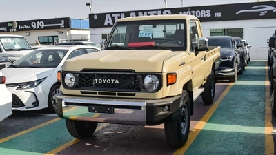 Toyota Land Cruiser Pick Up 4.0L V6 Petrol Single Cabin A/T-0