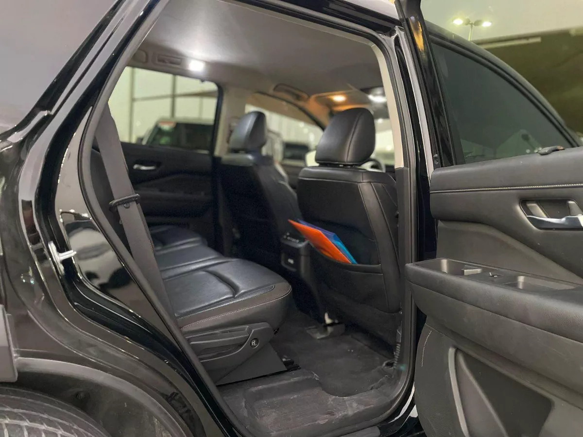 For sale Nissan Pathfinder V, 3.5 l, 2022 in UAE, Sharjah-7-7