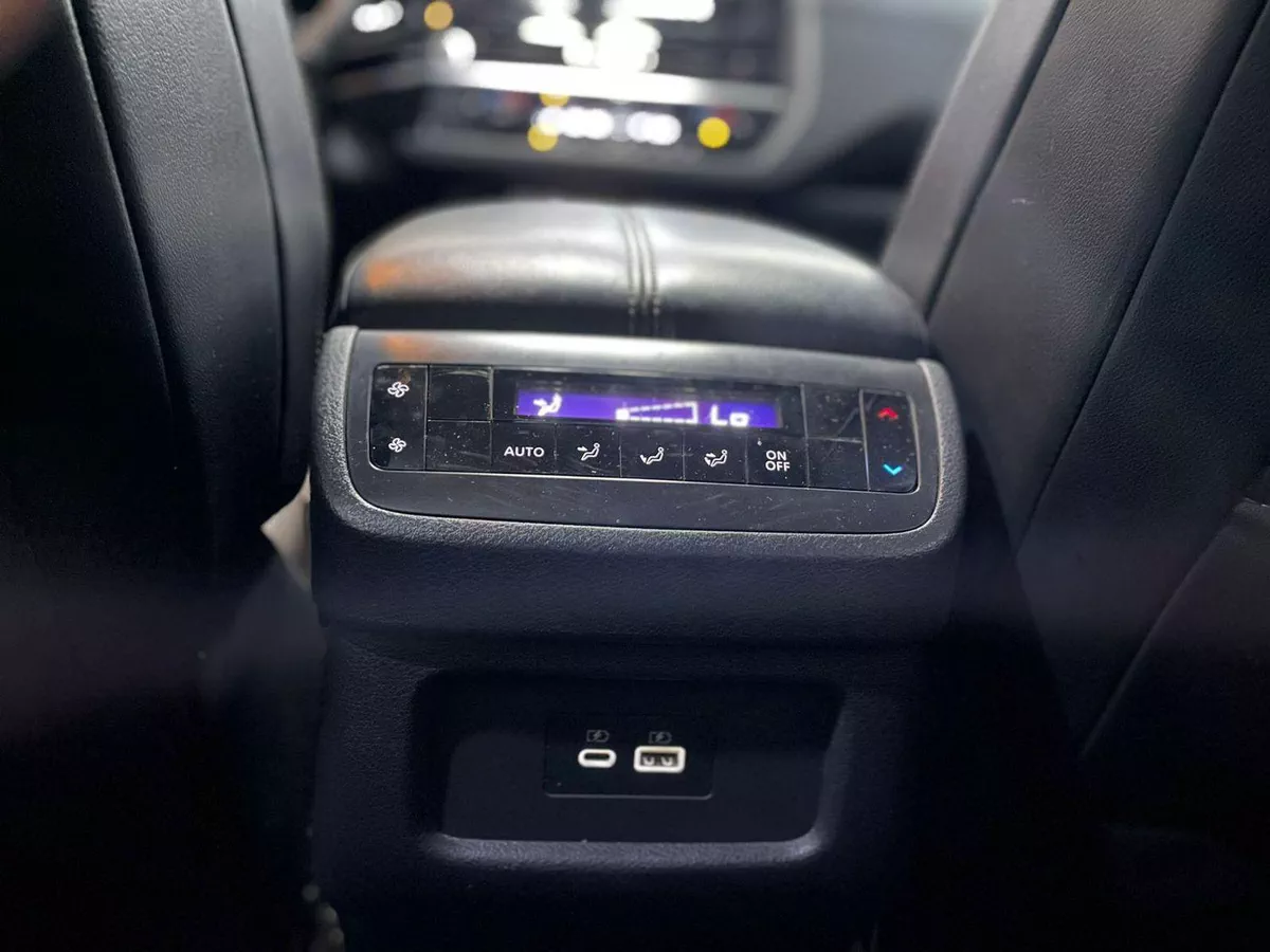 For sale Nissan Pathfinder V, 3.5 l, 2022 in UAE, Sharjah-9-9