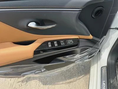 2025 Lexus ES 300h - GCC Specs - Brand New-8