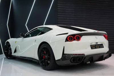 Ferrari 812 Superfast-13