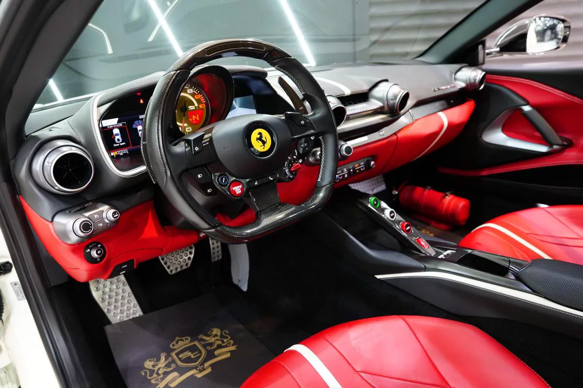 Ferrari 812 Superfast-9-9