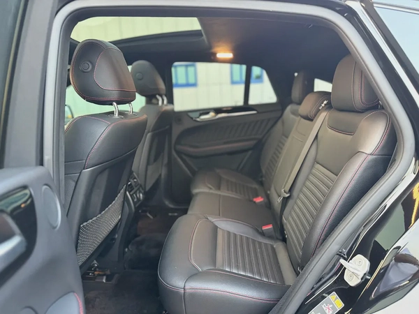 MERCEDES GLE 43 AMG - 2017 - 68,000 kms - JAPANESE SPEC