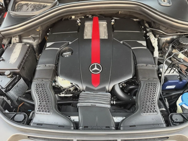 MERCEDES GLE 43 AMG - 2017 - 68,000 kms - JAPANESE SPEC