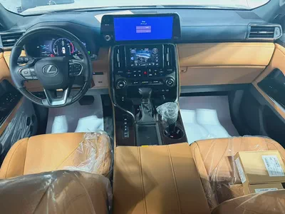 Lexus LX 600 Signature 2026 GCC Specs PETROL لكزس 600 سقنتشر 3.5لتر بنزين بروجكتر و 25 سماعه-6