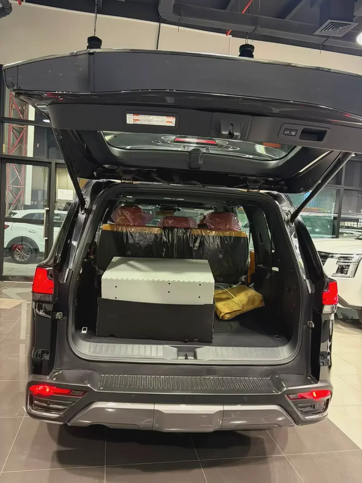 Lexus LX 600 Signature 2026 GCC Specs PETROL لكزس 600 سقنتشر 3.5لتر بنزين بروجكتر و 25 سماعه-18-18