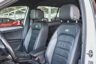 Volkswagen Tiguan R-Line 2019 - Korean Specs-15