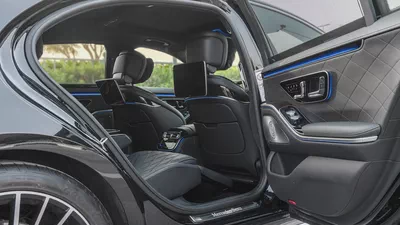2025 Mercedes Benz S 580 4Matic 4.0L AT Petrol (Black-Black)-16