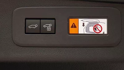 Toyota Prado GXR (LHD) TOYOTA PRADO 250 TXL 2.7P AT LIMITED MY2025 – WHITE-18