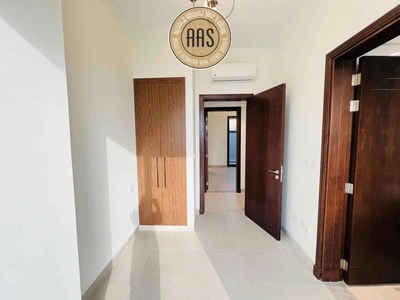 Top Floor || 3 Bedroom Penthouse || Terrace || In 250K Only-13