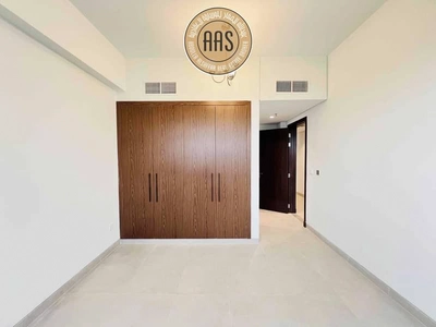 Top Floor || 3 Bedroom Penthouse || Terrace || In 250K Only-4