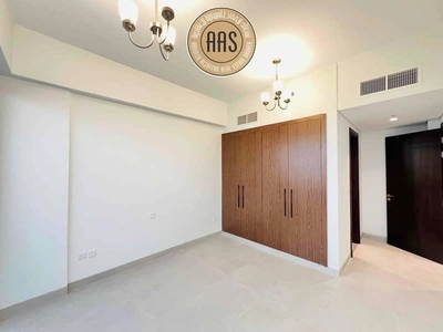 Top Floor || 3 Bedroom Penthouse || Terrace || In 250K Only-5