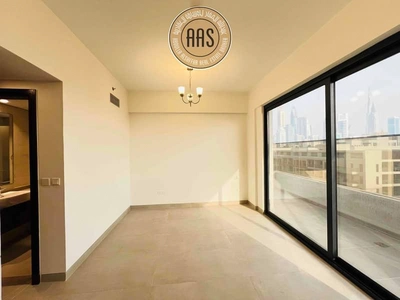 Top Floor || 3 Bedroom Penthouse || Terrace || In 250K Only-6
