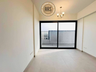 Top Floor || 3 Bedroom Penthouse || Terrace || In 250K Only-8