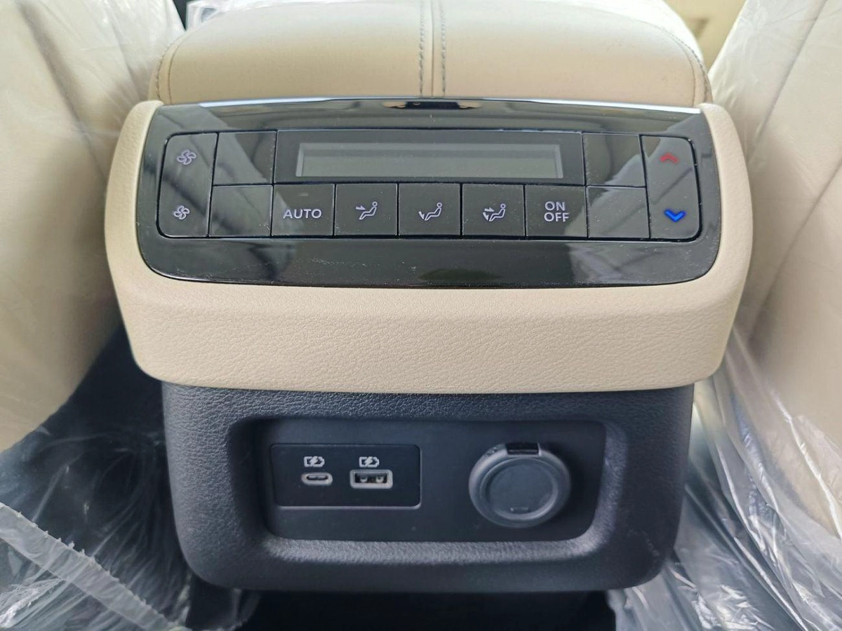 Infiniti QX60 LUXE LUXURY / CLIMATE PACKAGE / 3.5L PETROL V6/ PANORAMIC ROOF / (CODE # IQX60L)-14-14
