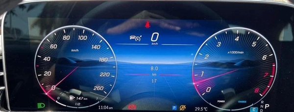 Mercedes Benz E200 AMG Under warranty 2026 GCC - AED 289,000