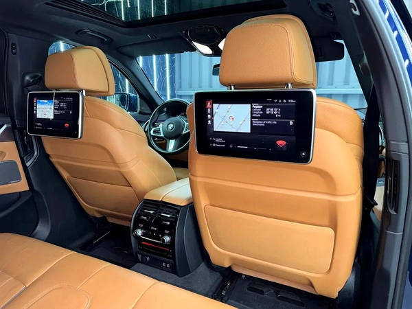 BMW 5 Series 530 2022 | GCC specs | AGMC Warranty 2027 | AGMC Service 2027