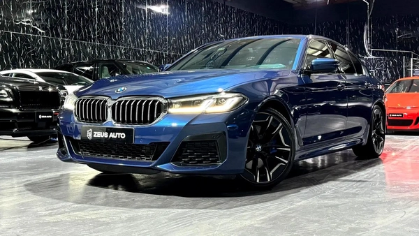 BMW 5 Series 530 2022 | GCC specs | AGMC Warranty 2027 | AGMC Service 2027
