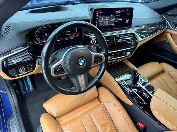 BMW 5 Series 530 2022 | GCC specs | AGMC Warranty 2027 | AGMC Service 2027