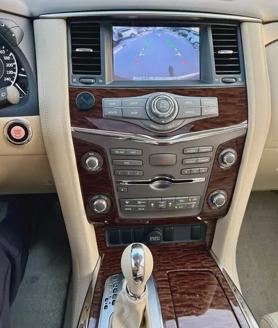 Nissan Patrol SE Titanium 2017 | GCC Specs | Well Maintained-9