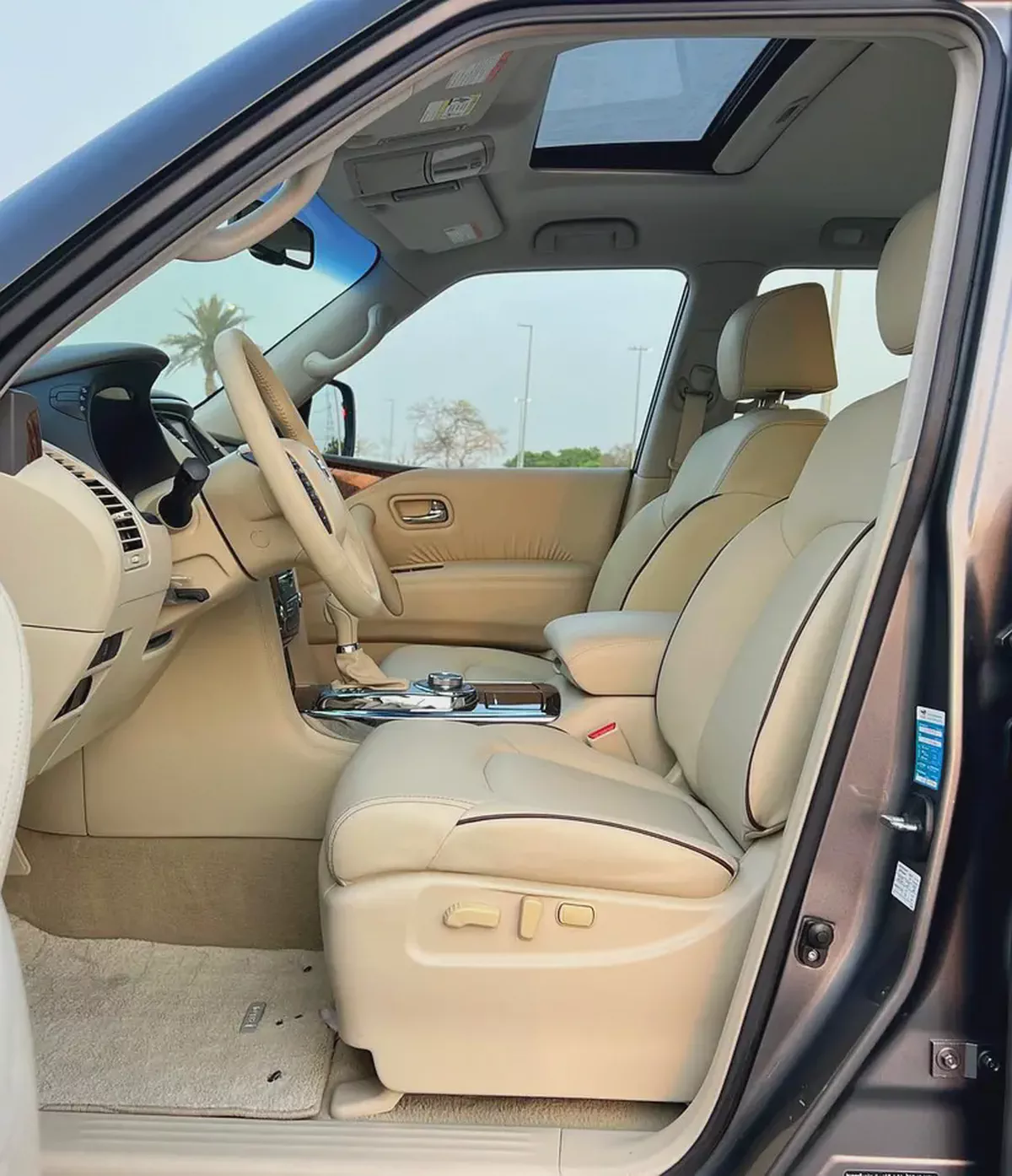 Nissan Patrol SE Titanium 2017 | GCC Specs | Well Maintained-12-12