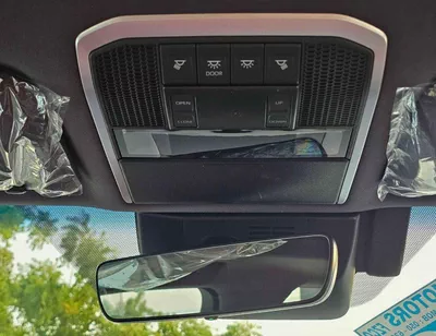 Toyota Land Cruiser GR SPORT TWIN TURBO / 3.5L PETROL V6 / RADAR / BIG DVD / 360* CAMERA / HEADS UP DISPLAY (CODE#LC3GRH-17