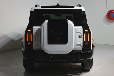 Jetour T2 Luxury Plus 2025 GCC Specs-19000km-Under warranty-Pristine condition-5