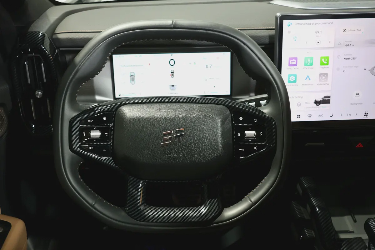 Jetour T2 Luxury Plus 2025 GCC Specs-19000km-Under warranty-Pristine condition-11-11