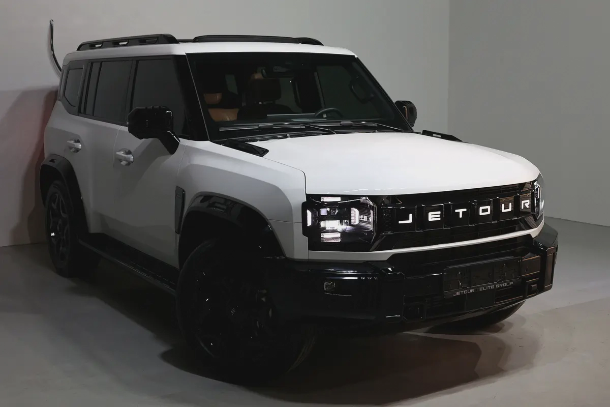 Jetour T2 Luxury Plus 2025 GCC Specs-19000km-Under warranty-Pristine condition-1-1