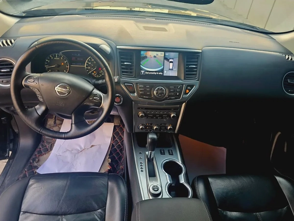 Nissan Pathfinder SL 2018, American Specs - GCC Ready!