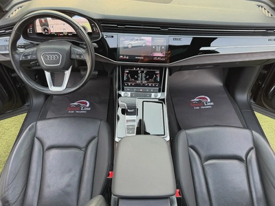 Audi Q7 55 TFSI quattro S line 2022 GCC Specs Free Paint-13