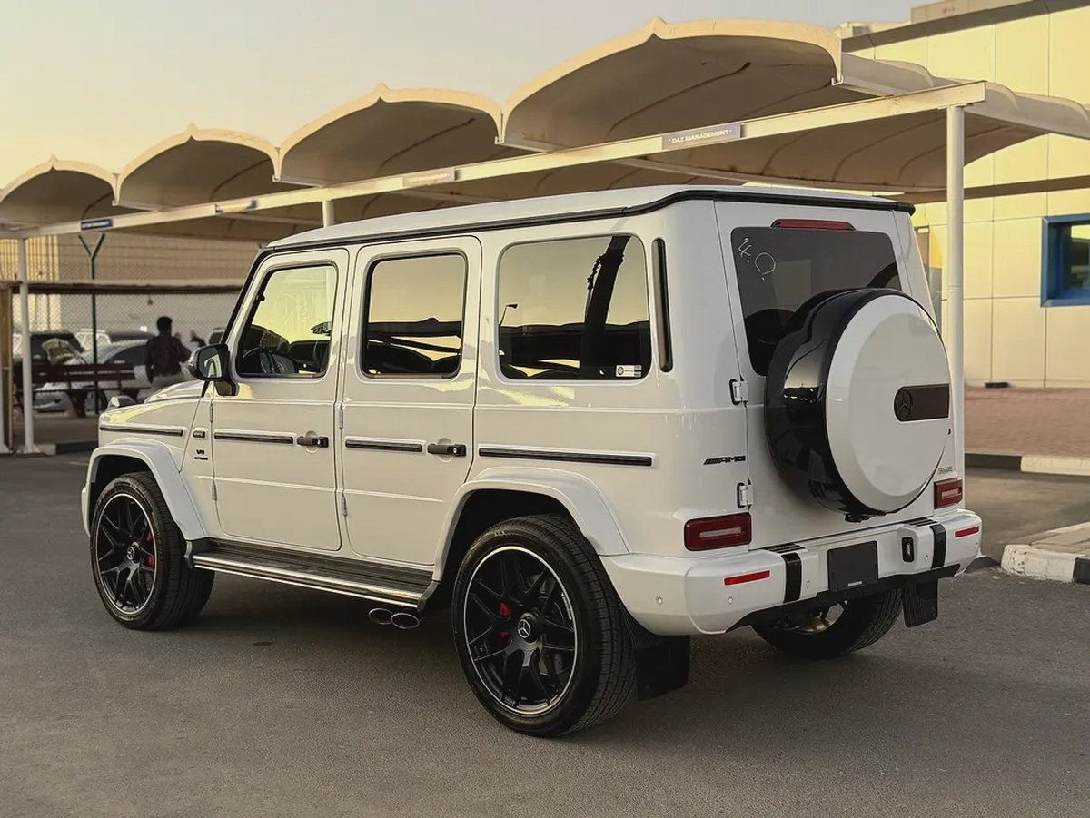 MERCEDES G 63 AMG - 2022 - 24,000 kms - FULL OPTION - JAPANESE SPEC-3-3