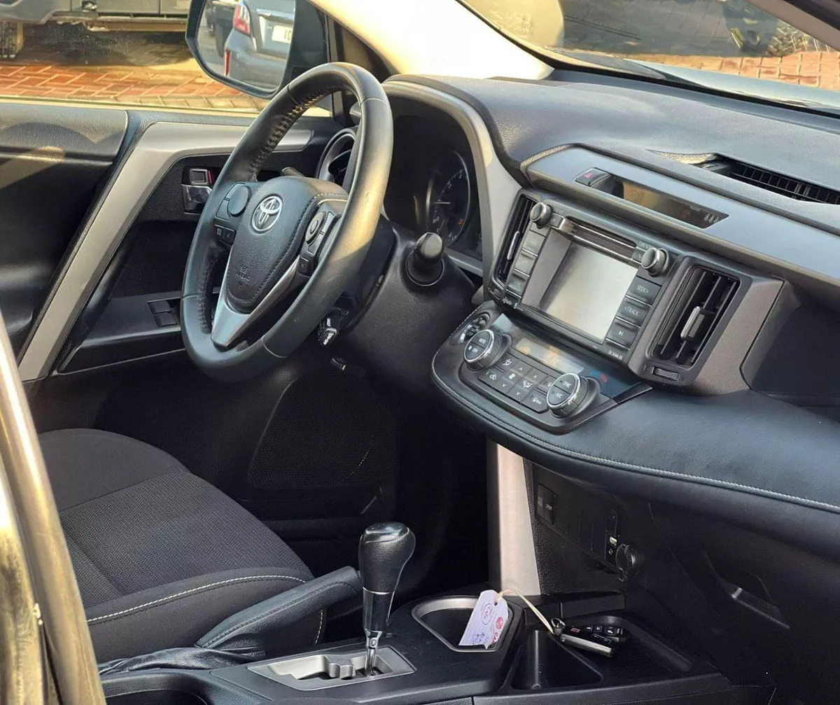 Toyota RAV4  2018 - 2.5L V4-RearCam-AWD 4x4 - Push Start -Sunroof-12-0