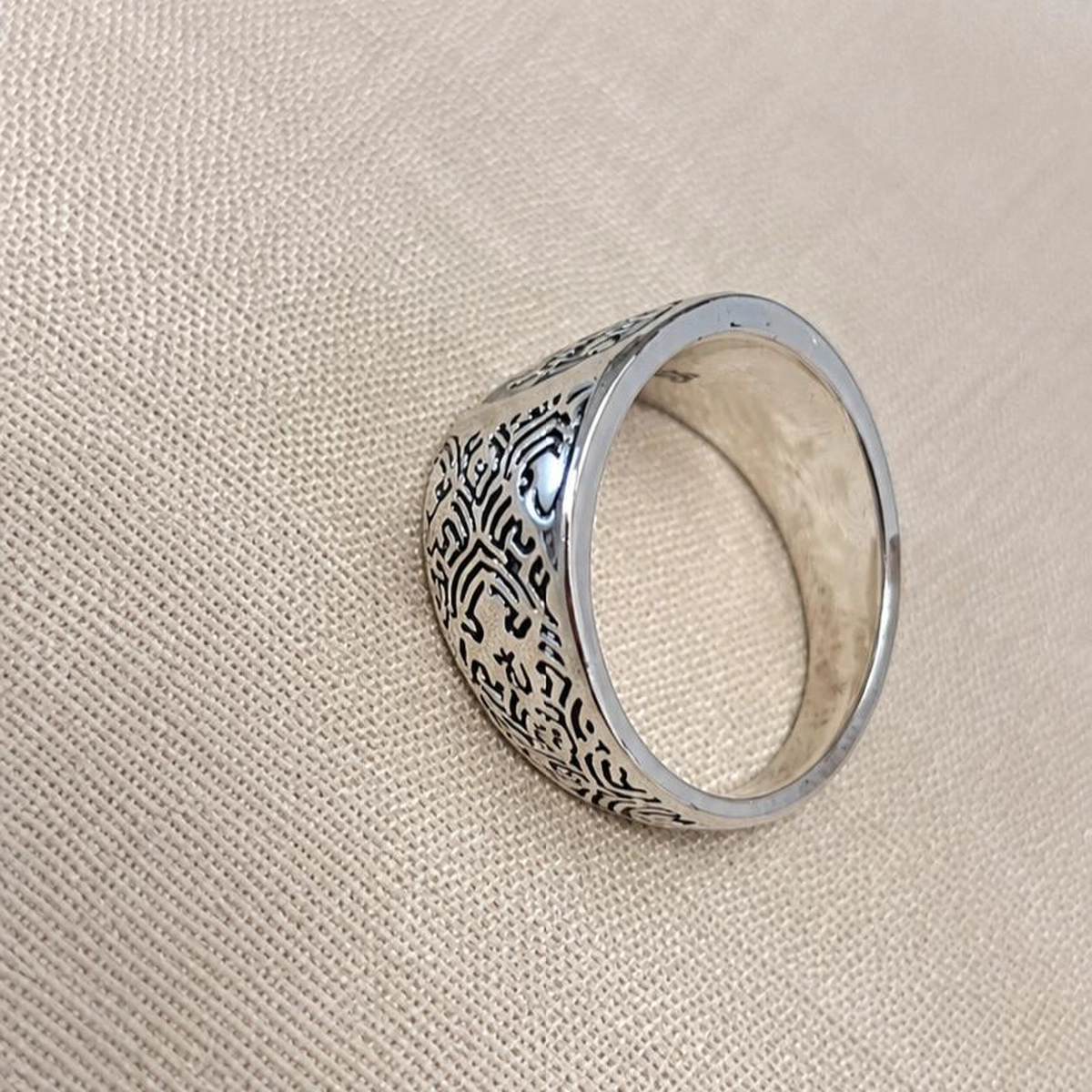 Silver Ring-1-1