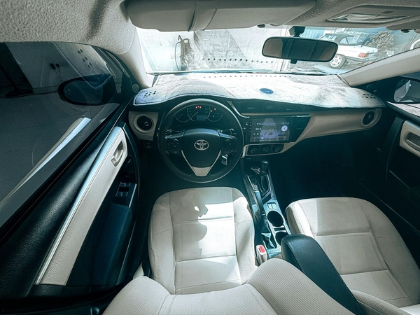 Massive Price Drop!!! // AED 530 // 20%DP // 2018 Toyota Corolla SE 2.0