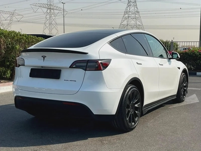Tesla Model Y gcc First owner with service  history under  warranty-7