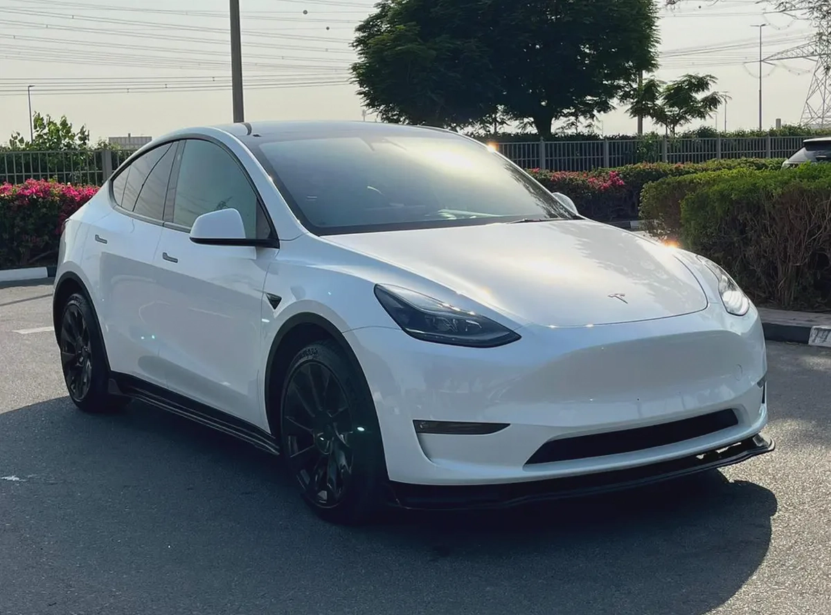 Tesla Model Y gcc First owner with service  history under  warranty