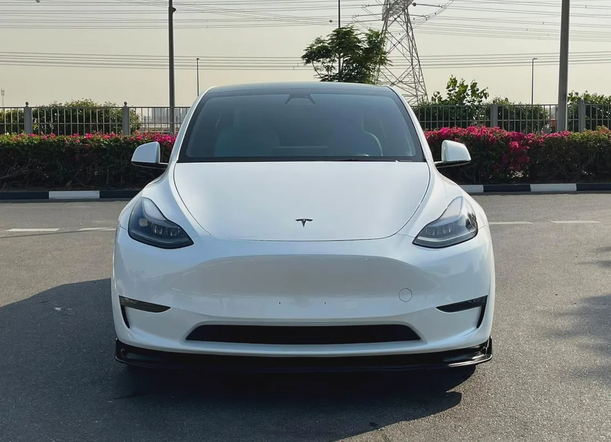 Tesla Model Y gcc First owner with service  history under  warranty