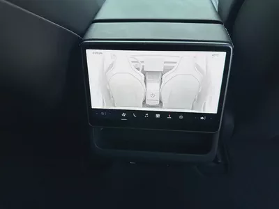 Tesla Model 3 Performance 2024 GCC Under Warranty-10