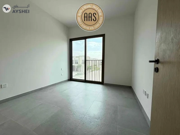 Brand New 4Bedroom Townhouse Villa Available For Rent in La Violeta 1