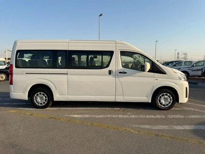 Toyota Hiace 2019 Toyota Hiace 3.5L V6 - Passenger - Patrol Manual - 13 Seater - No Accident Gcc Specs --14
