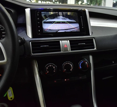 Mitsubishi Xpander ( 2022 Model ) in Silver Color GCC Specs-3