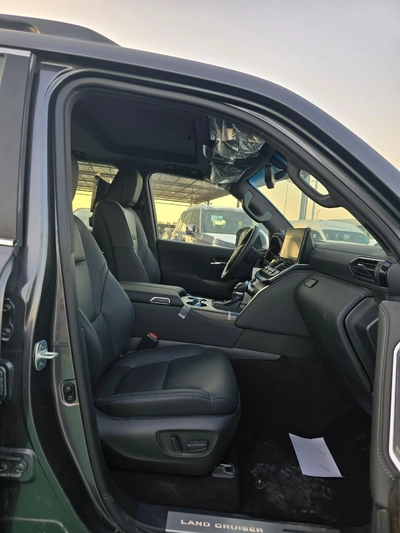 Toyota Land Cruiser LC300 VXR 3.3L Twin Turbo Diesel 2026-5